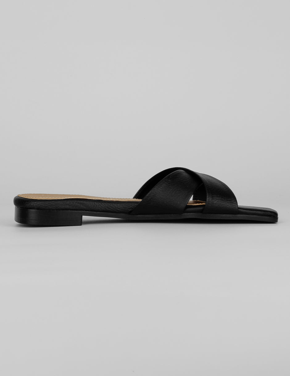 Sandalias de piso Soft en Piel vegana – Negro