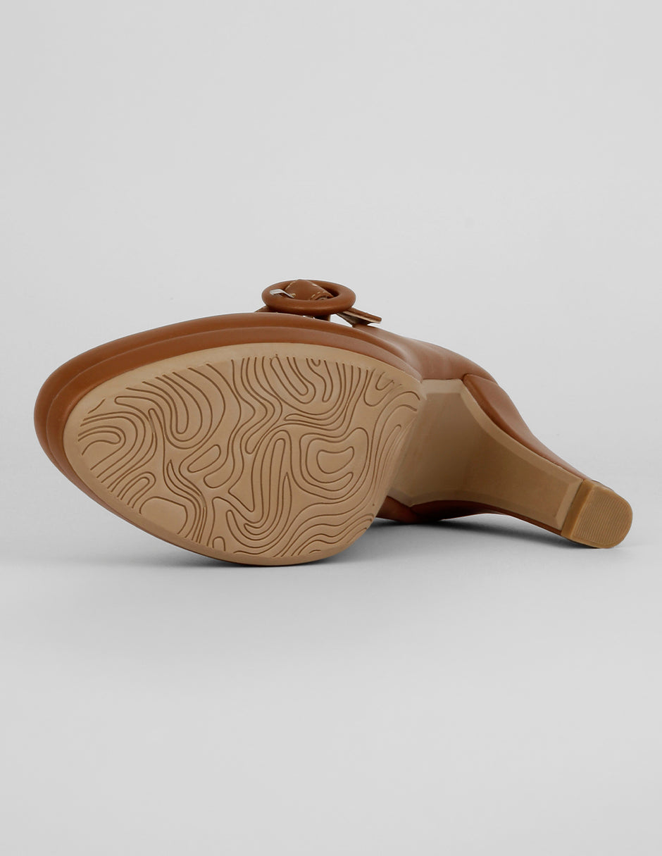 Zapatillas Classy en Piel vegana – Café