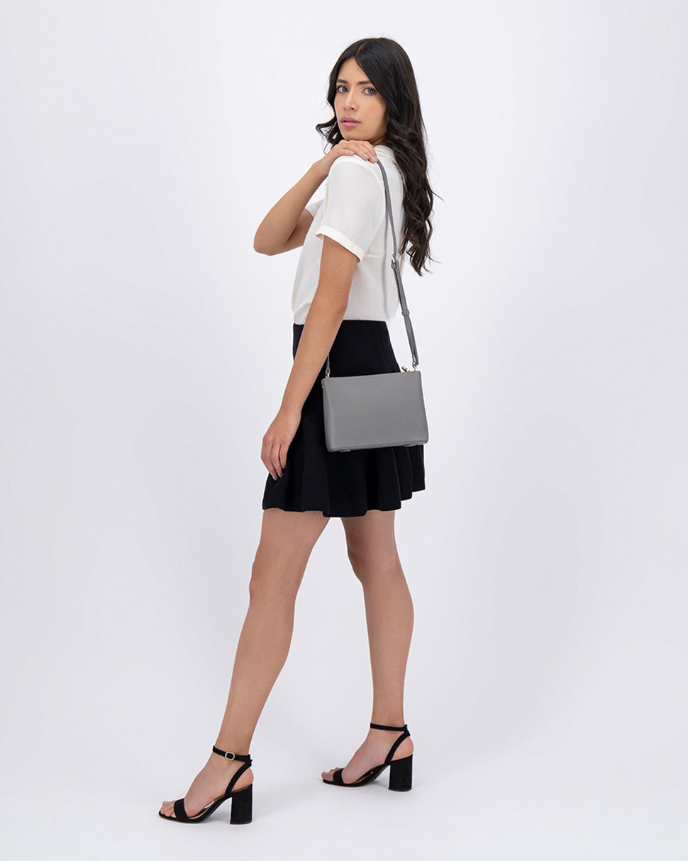 Bolsa Crossbody Una asa Color Gris Exterior Piel sintética de RBCOLLECTION