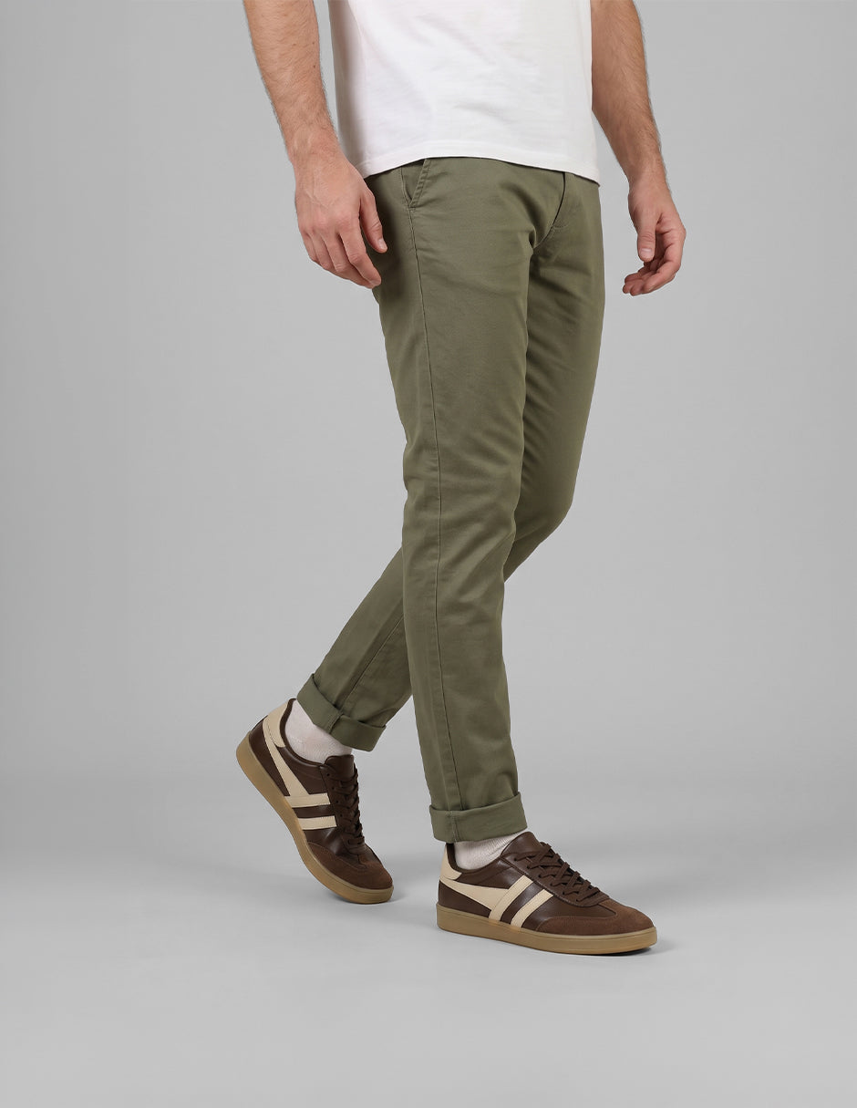 Tenis con cordones Sam en Piel vegana – Café