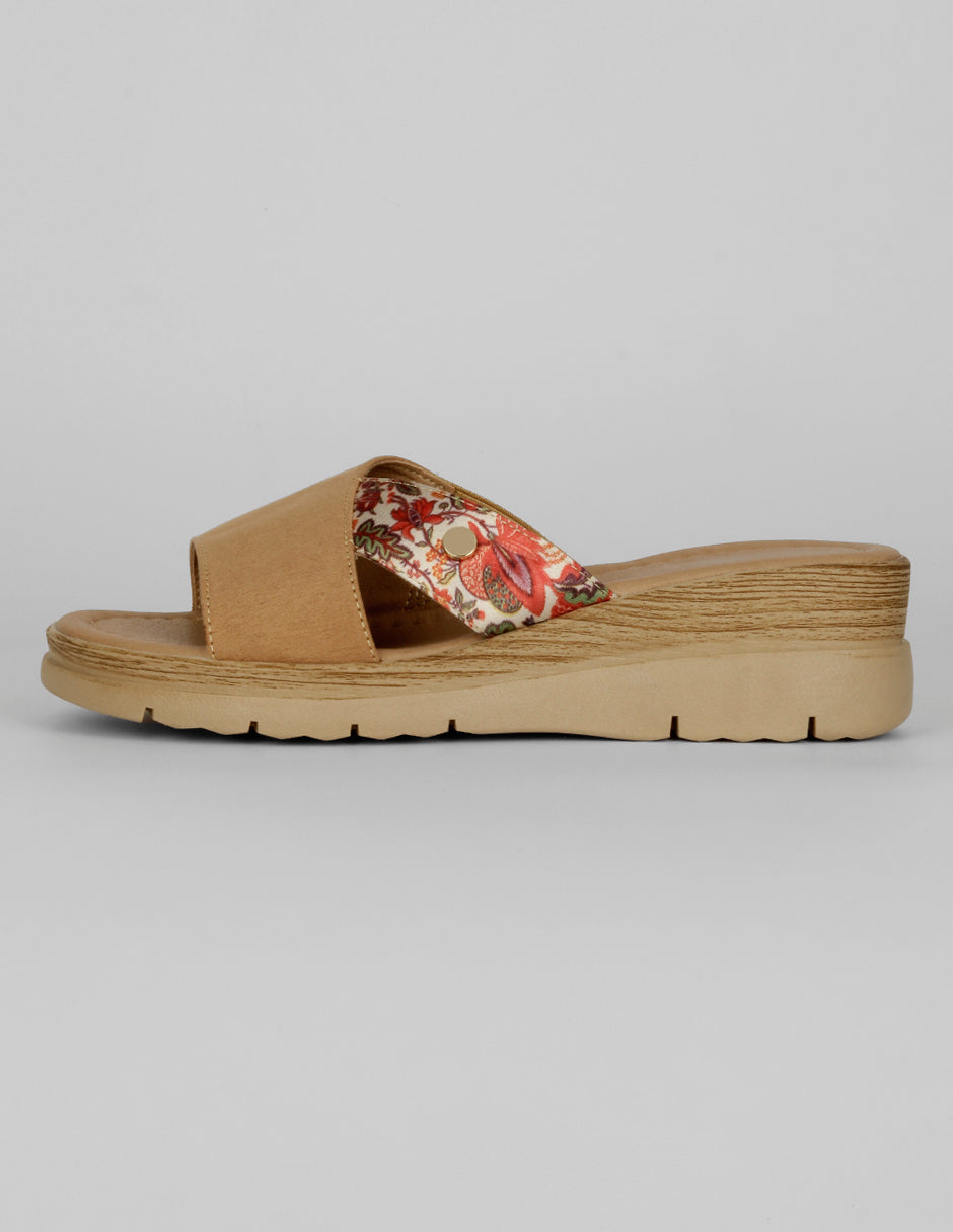 Sandalias con plataforma Exterior Gamuza Color Café Para Mujer De RBCOLLECTION