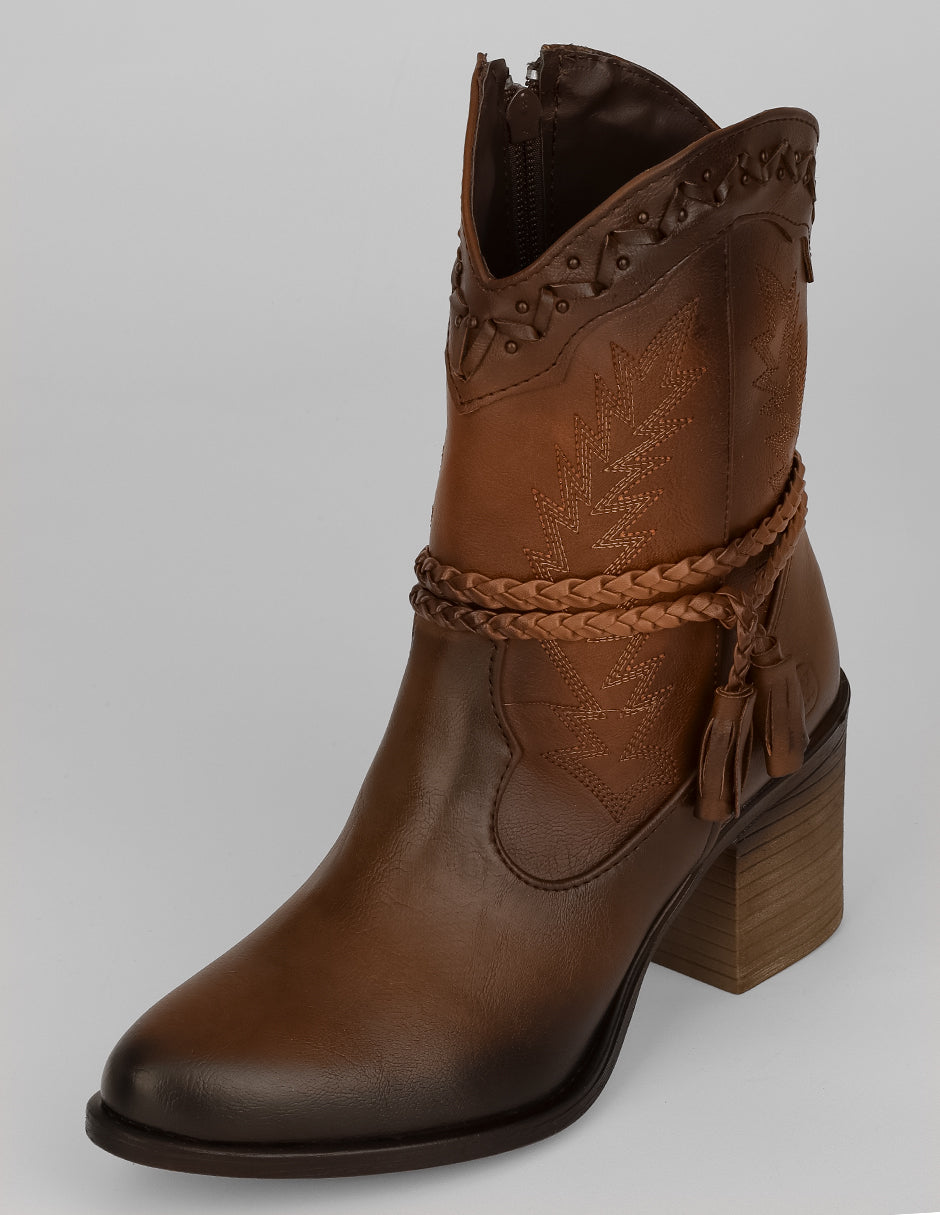 Botas tipo western West en Piel vegana – Café