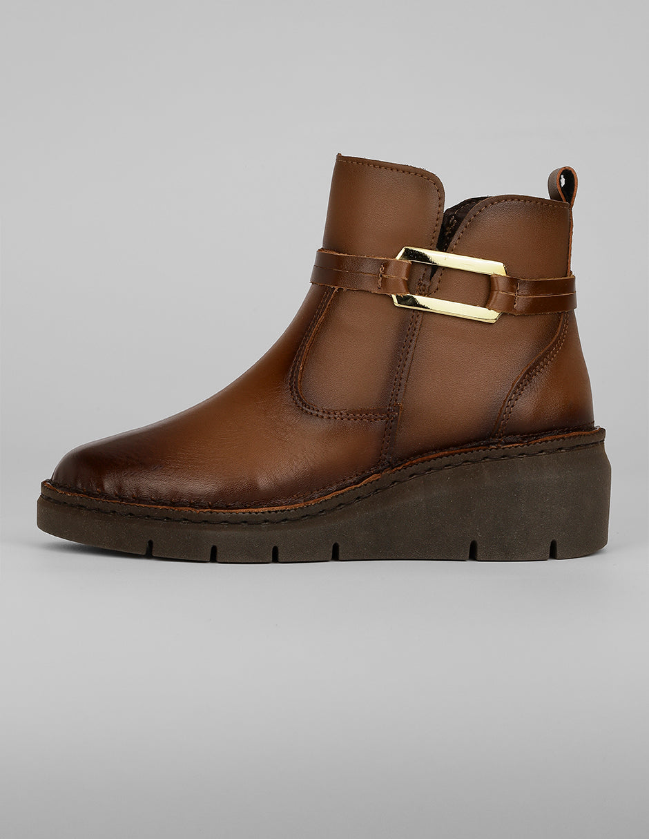 Botín con cuña Exterior Piel Color Camel Para Mujer De RBCOLLECTION