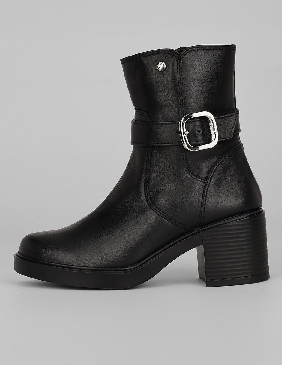 Botín con tacón Exterior Piel Color Negro Para Mujer De RBCOLLECTION