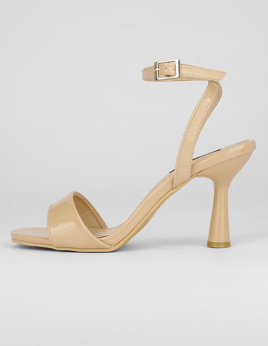 Sandalia con tacón Exterior Charol Color Beige Para Mujer De RBCOLLECTION