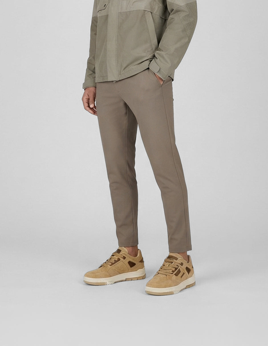 Tenis con cordones Urban en Gamuza – Café