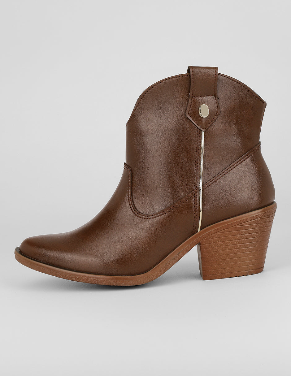 Botas tipo western Exterior Piel vegana Color Café Para Mujer De RBCOLLECTION