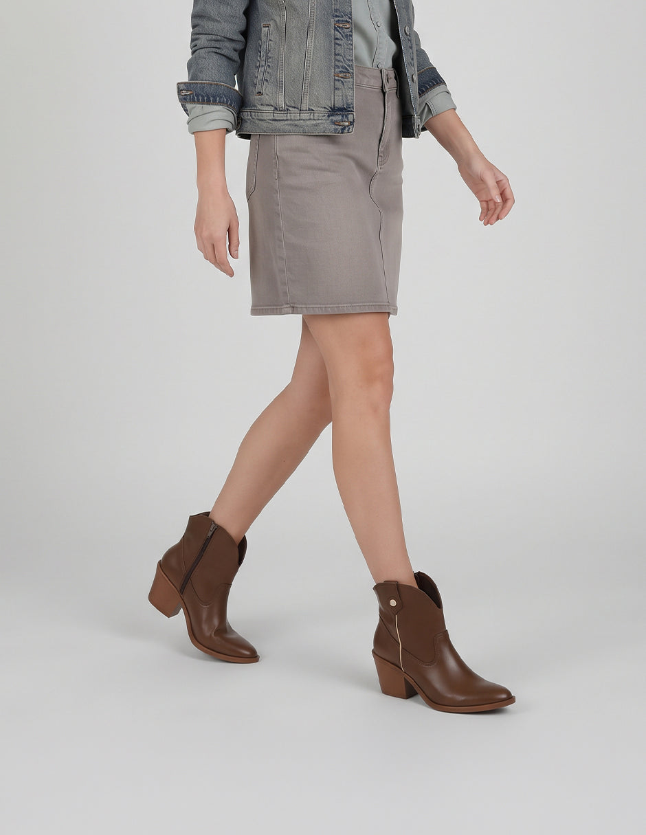Botas tipo western West en Piel vegana – Café