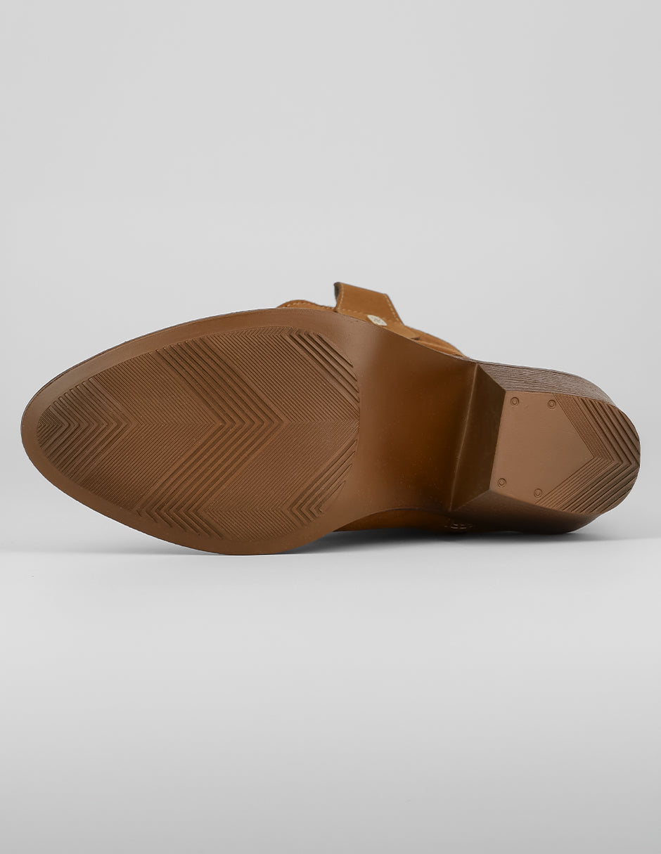Botas tipo western West en Gamuza – Café