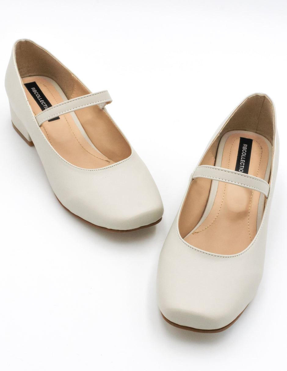 Mary jane Exterior Piel sintética Color Beige  Para Mujer De RBCOLLECTION