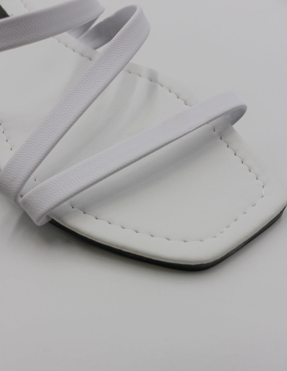 Sandalias de piso Onne en Piel vegana – Blanco