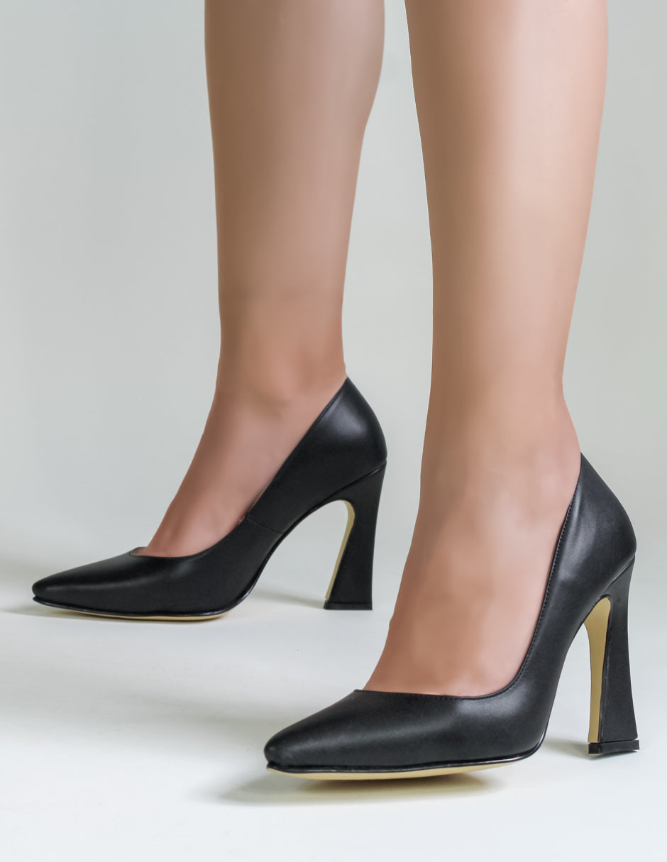 Zapatillas Rennata en Piel vegana Color Negro