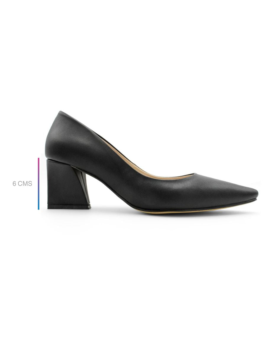 Zapatillas Triana en Piel vegana Color Negro