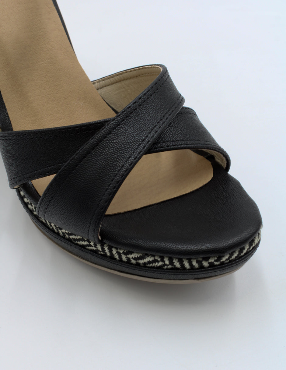 Sandalias con plataforma Arena en Piel vegana – Negro