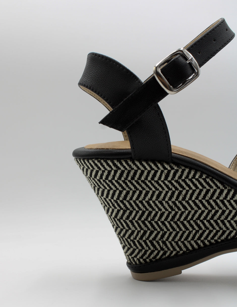 Sandalias con plataforma Arena en Piel vegana – Negro