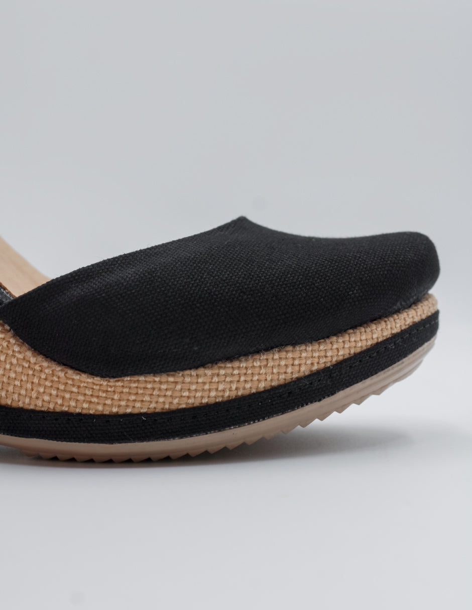 Sandalias con plataforma Oria en Textil – Negro