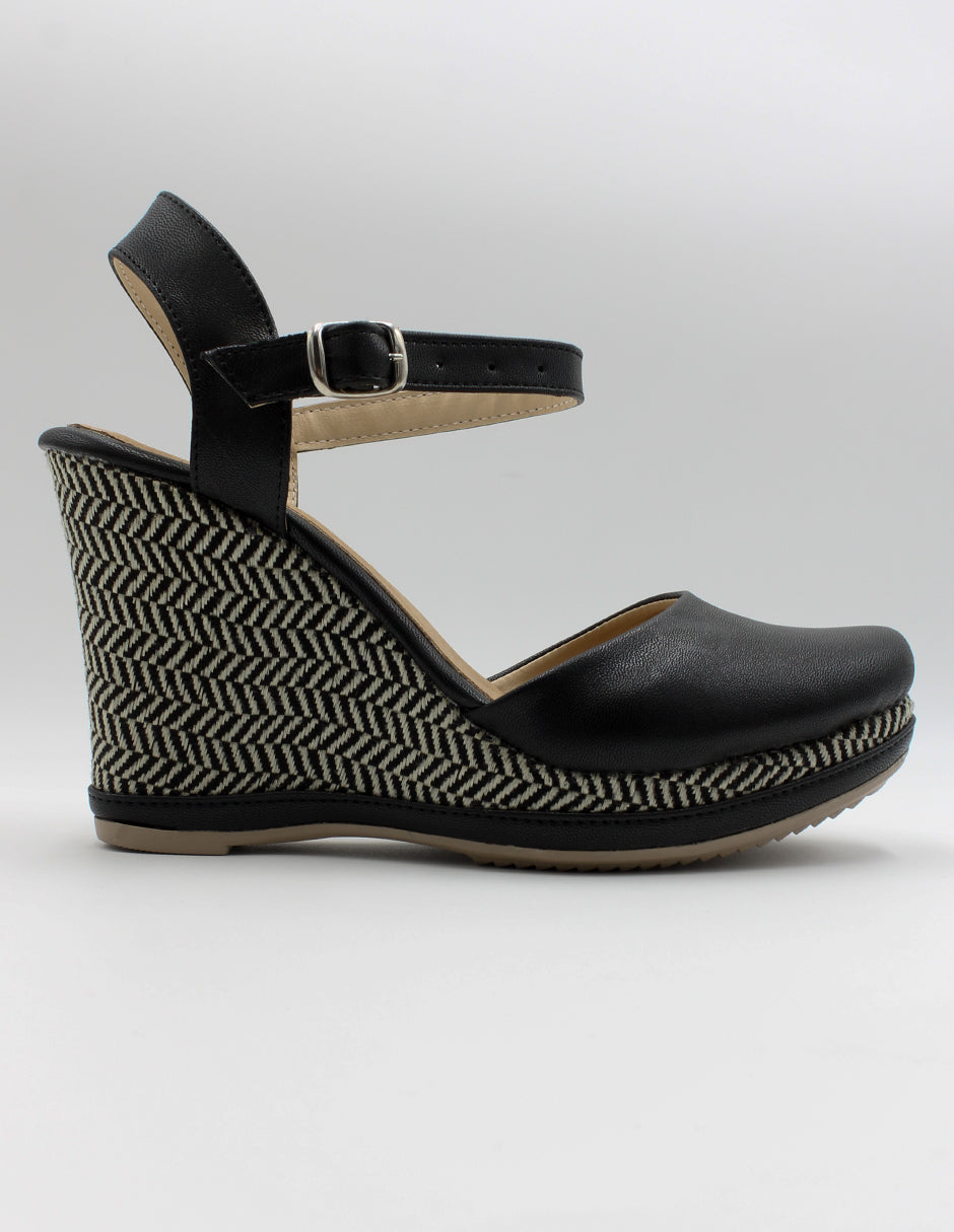 Piel vegana,Mujer,RBBASICS,Negro,Negro,Negros,Para,Tacones,Sandalias con plataforma,OI24,RBL,261124,Hebilla,Piel vegana,Con canales antiderrapantes,9 cm,,Redonda,0,Sandalias,Cloudsteps,,Grecas,,,Oria