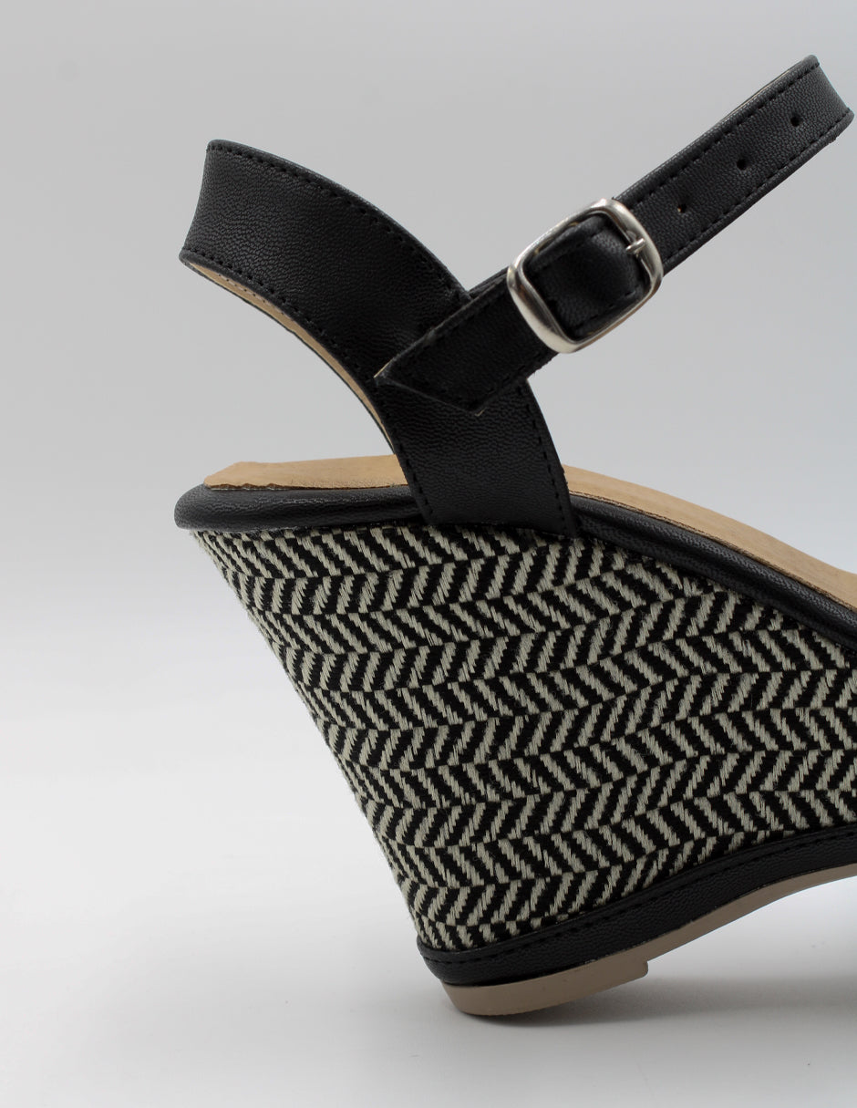 Sandalias con plataforma Oria en Piel vegana – Negro