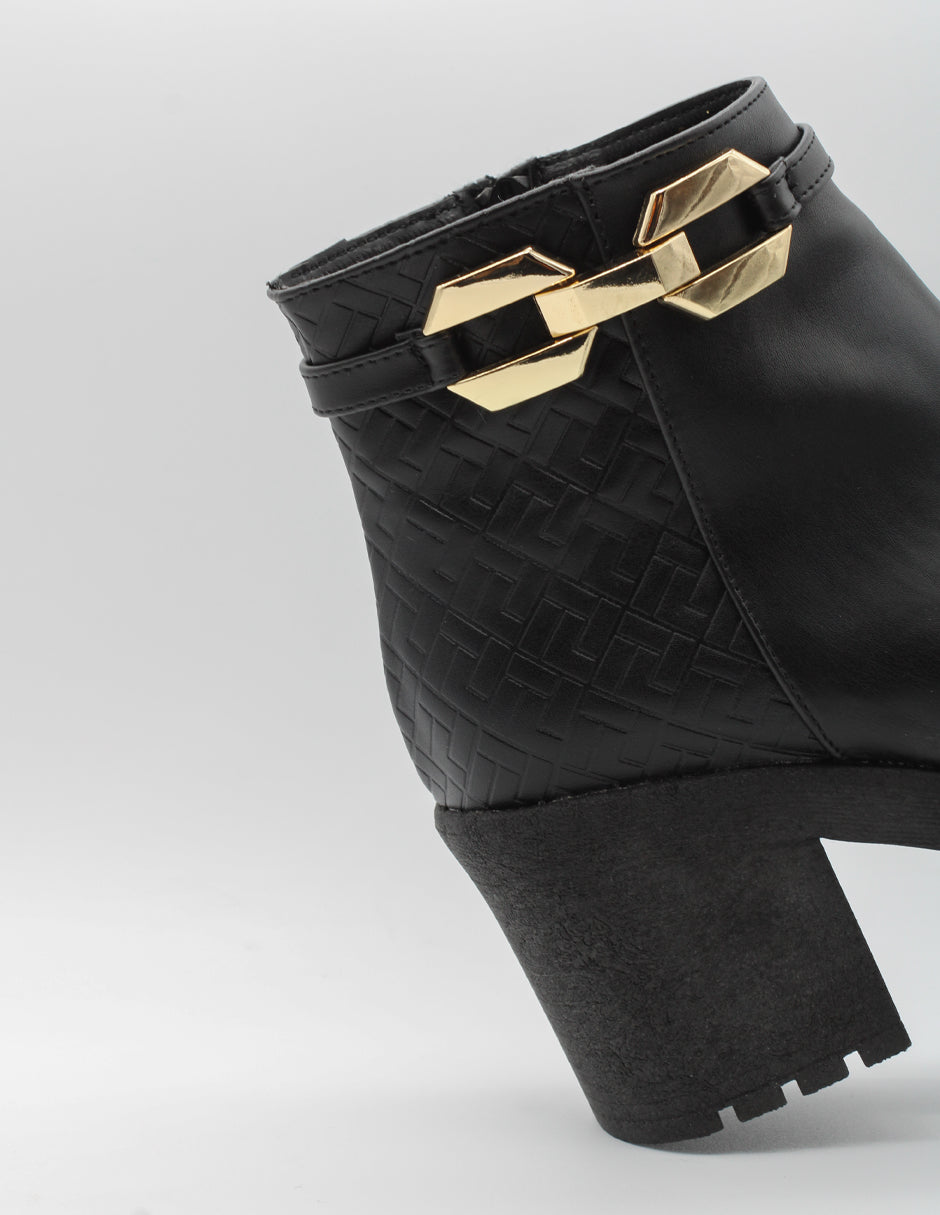 Botín con tacón Handmade en Piel vegana – Negro