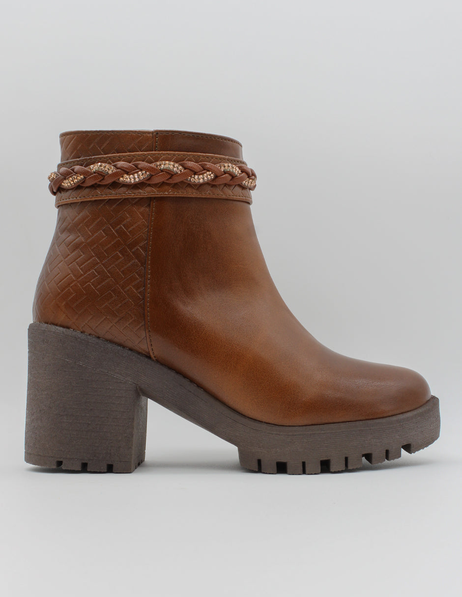 Botín con tacón Osom en Piel vegana – Café