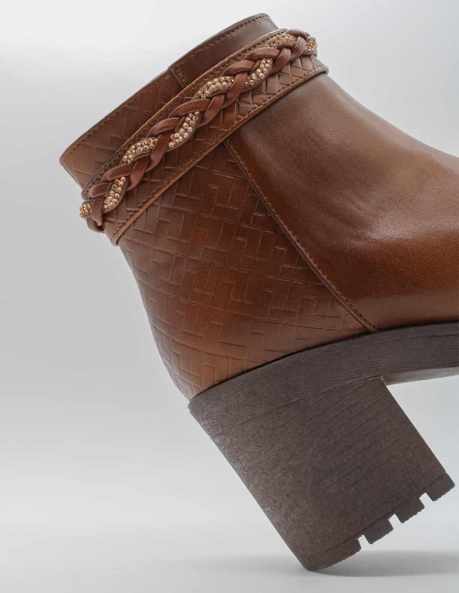 Botín con tacón Osom en Piel vegana – Café