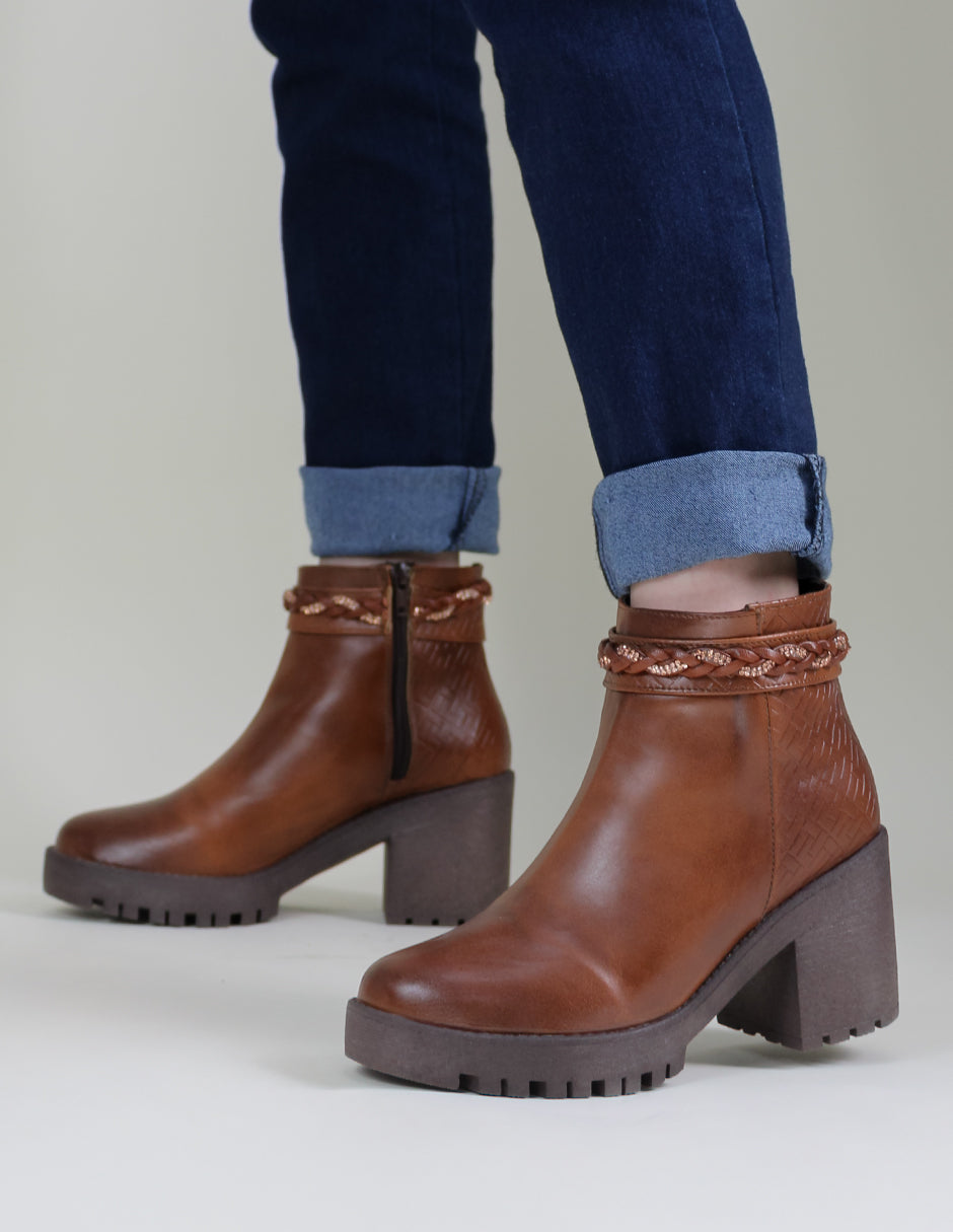 Botín con tacón Osom en Piel vegana – Café