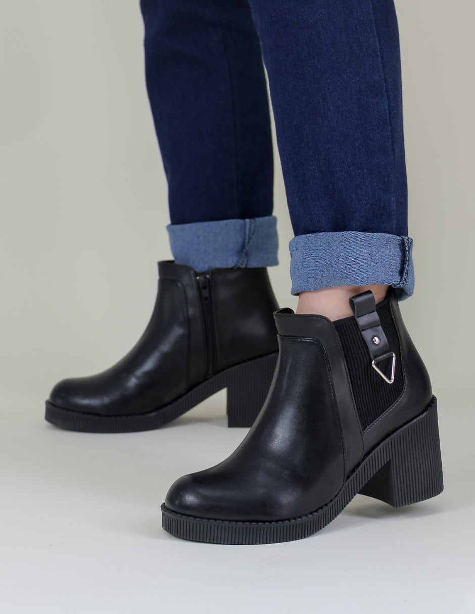 Botín con tacón Doro en Piel vegana – Negro