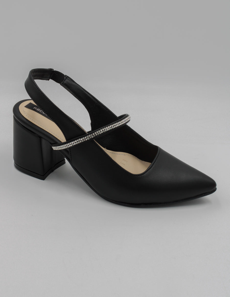 Piel vegana,Mujer,RBCOLLECTION,Negro,Negro,Negros,Para,0,Zapatillas,OI24,RBL,261124,1 tiempo,Piel vegana,Con canales antiderrapantes,7 cm,,Puntal,0,Tacones,Cloudsteps,,Pedreria,,,Stella