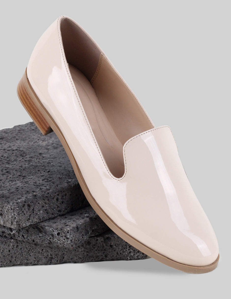 Mocasines Tender en Charol – Beige