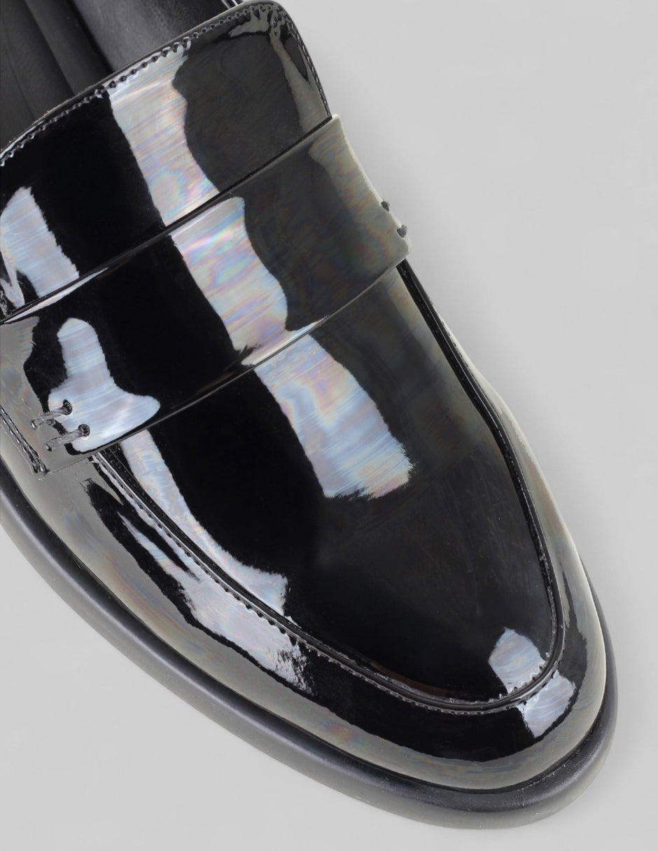 Mocasines Tender en Charol – Negro
