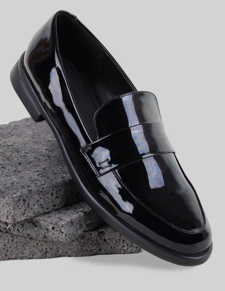 Mocasines Tender en Charol – Negro