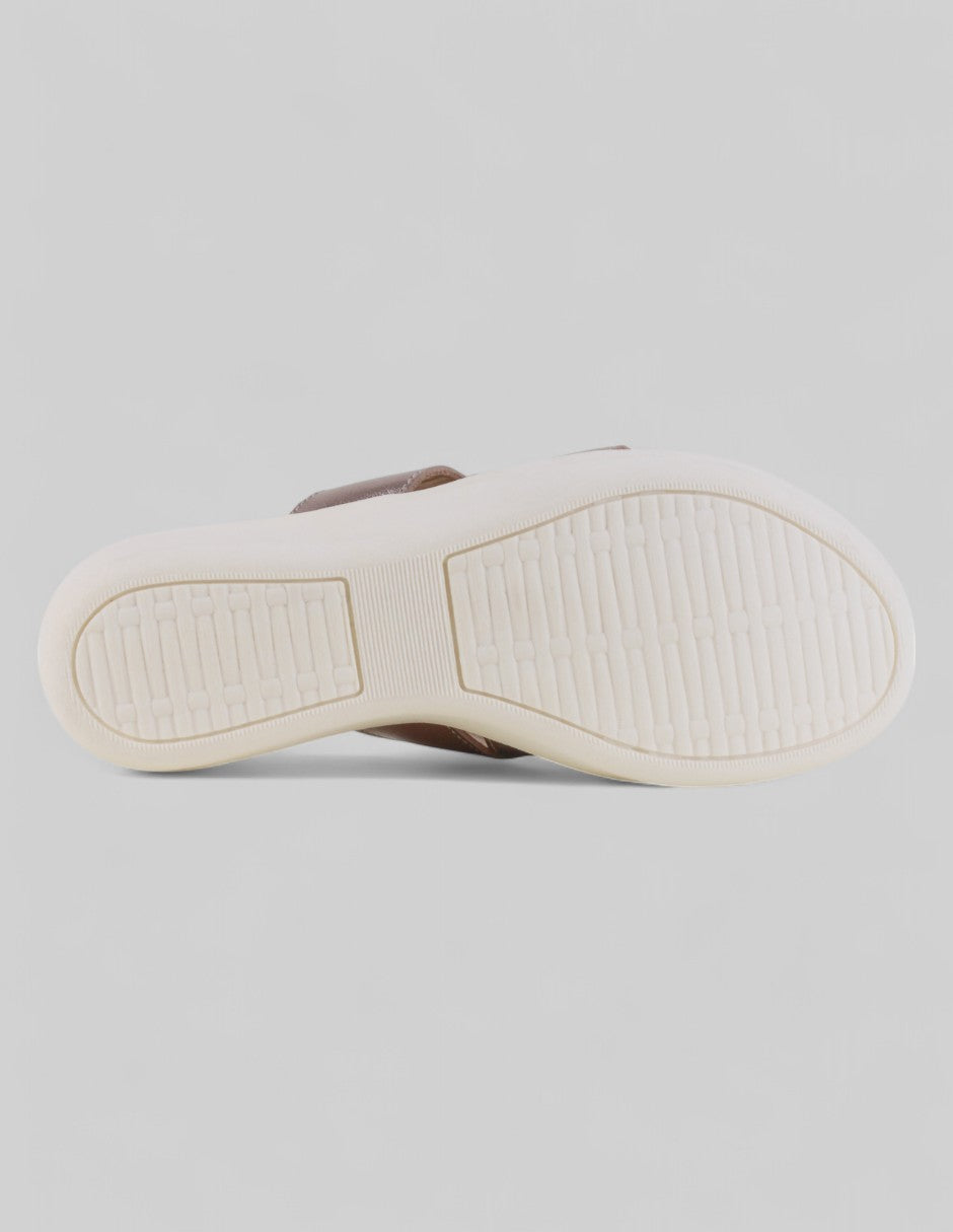 Sandalias con plataforma Comfort en Piel – Dorado