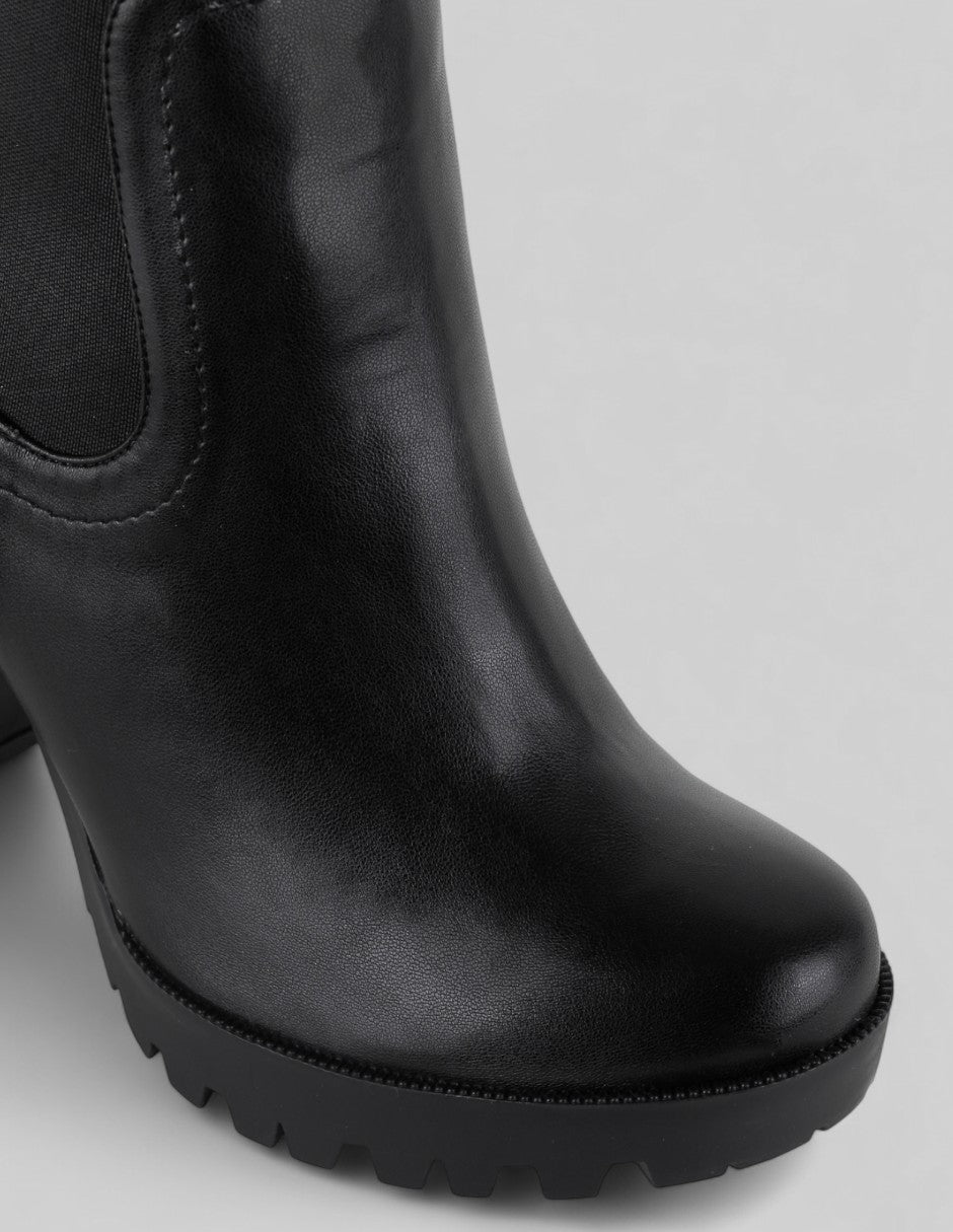 Botín con tacón Tender en Piel vegana – Negro