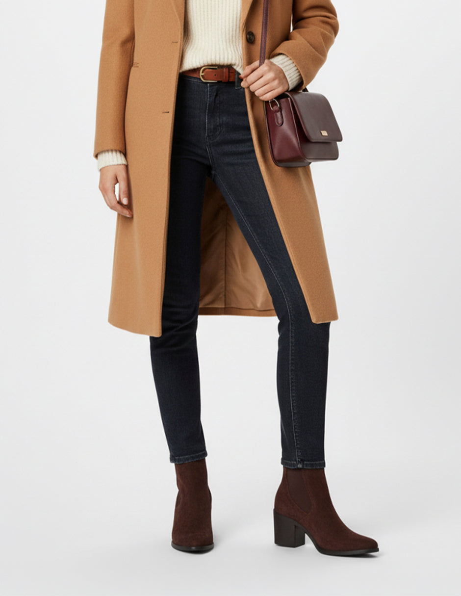 Botín con tacón Tender en Gamuza – Café