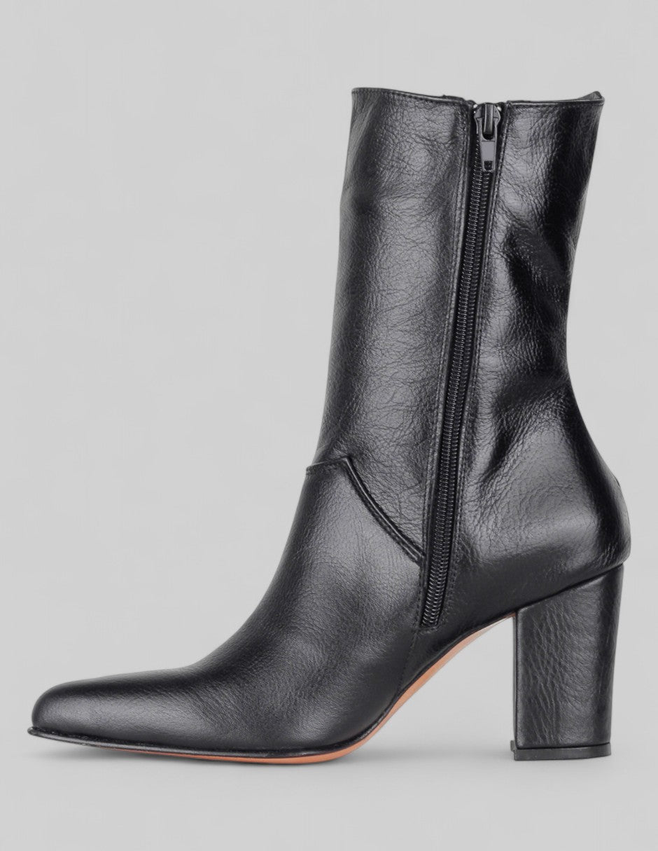 Botín con tacón Signature Line en Piel – Negro