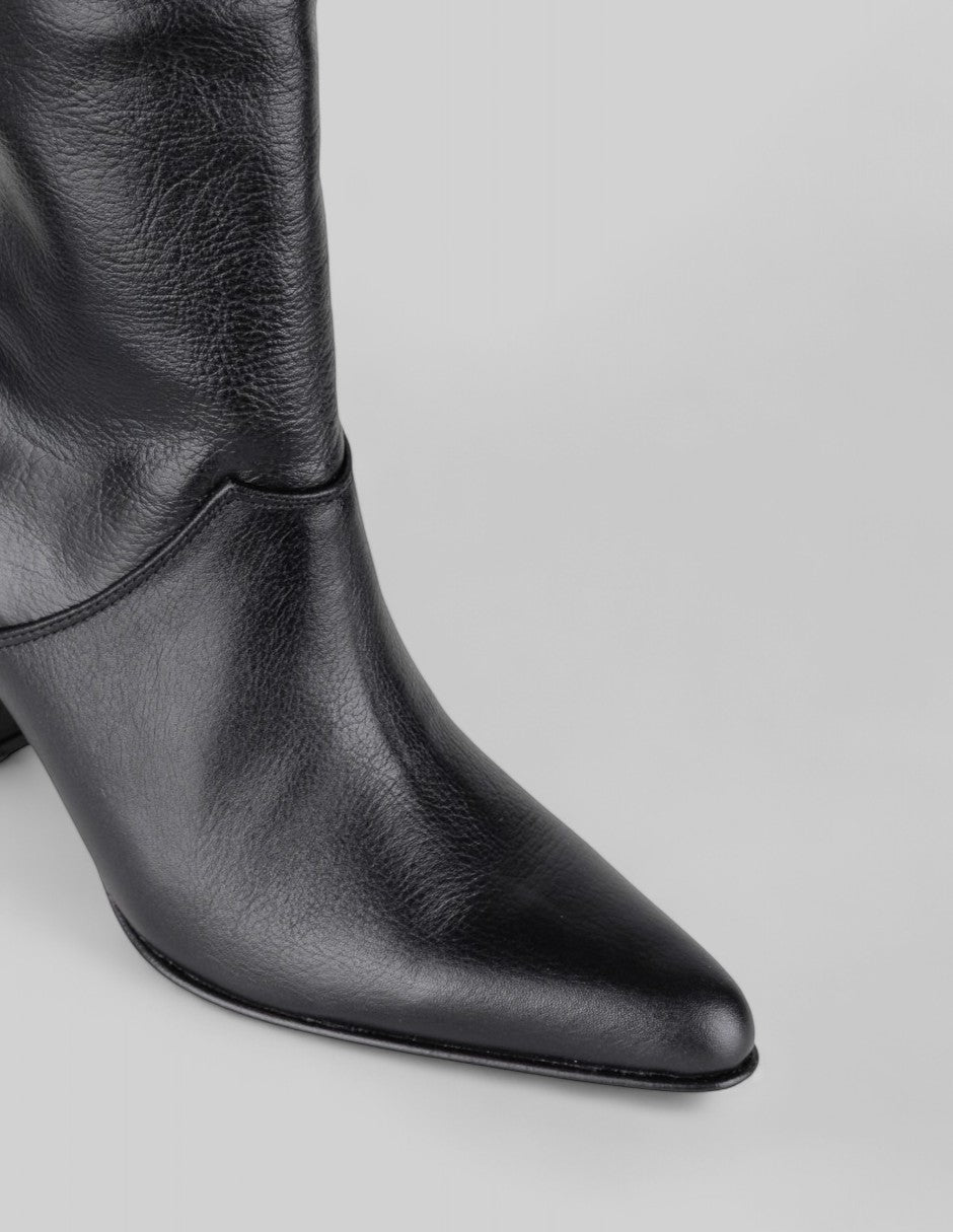 Botín con tacón Signature Line en Piel – Negro