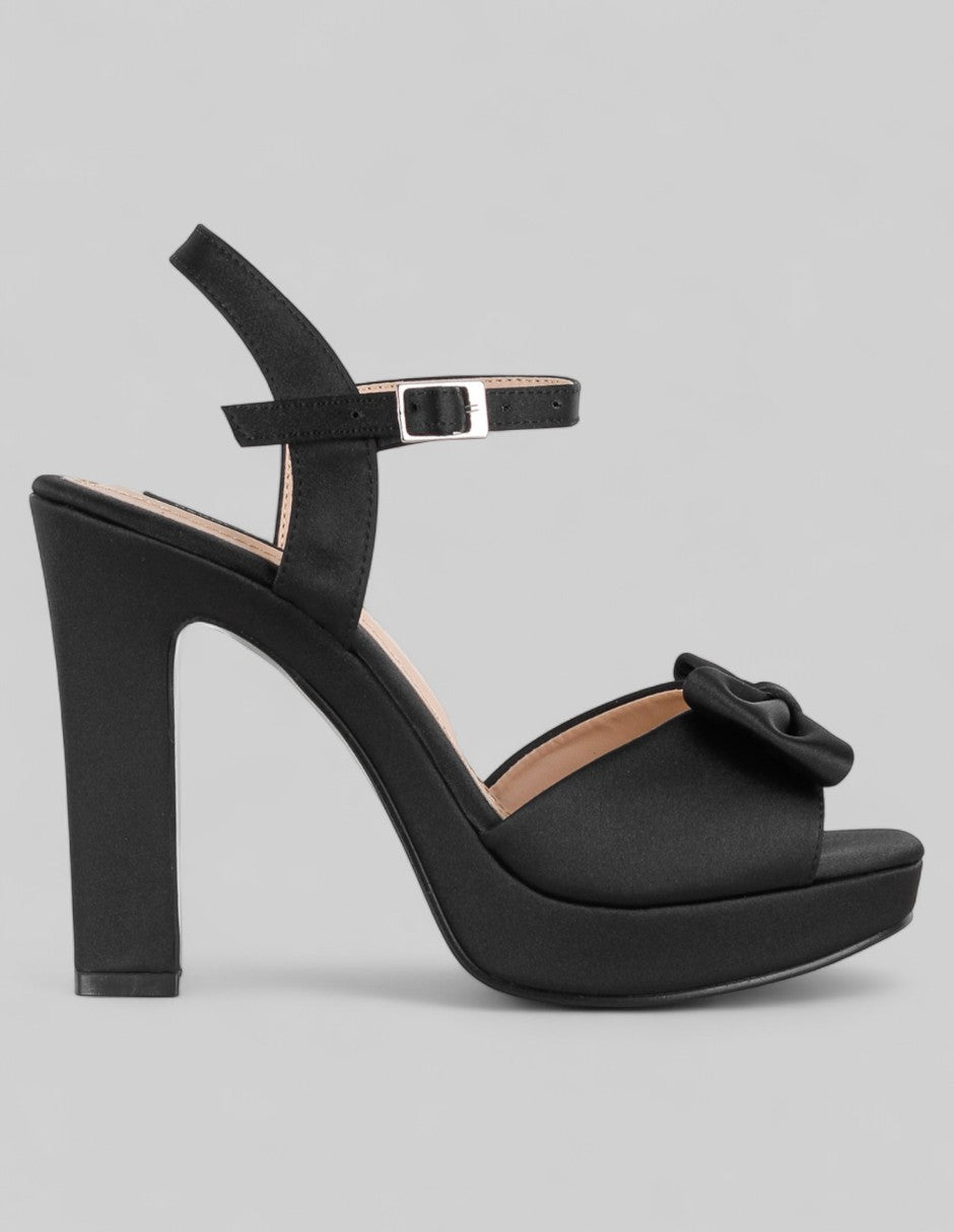 Sandalia con tacón Doll en Textil – Negro