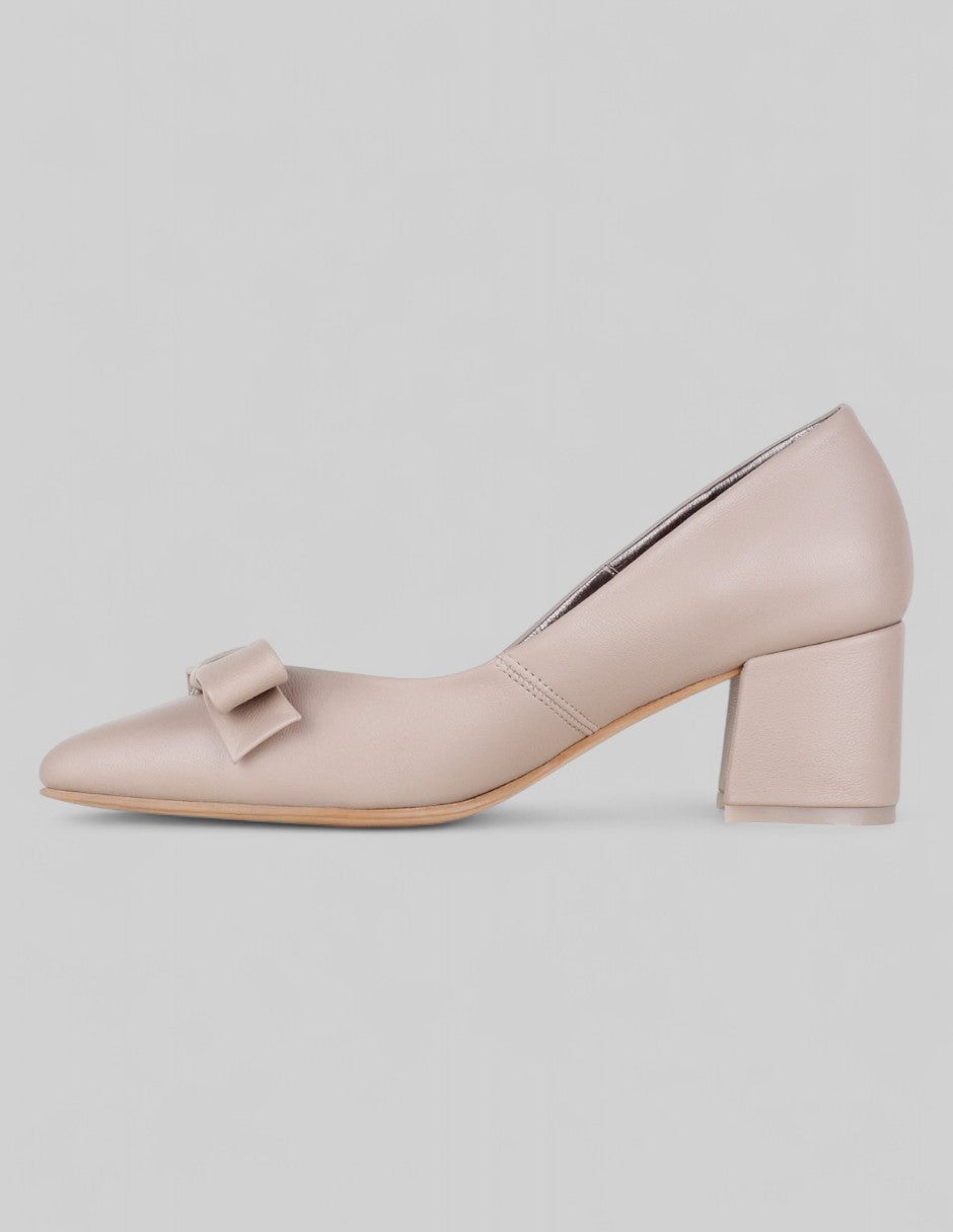 Zapatillas Signature Line en Piel – Beige