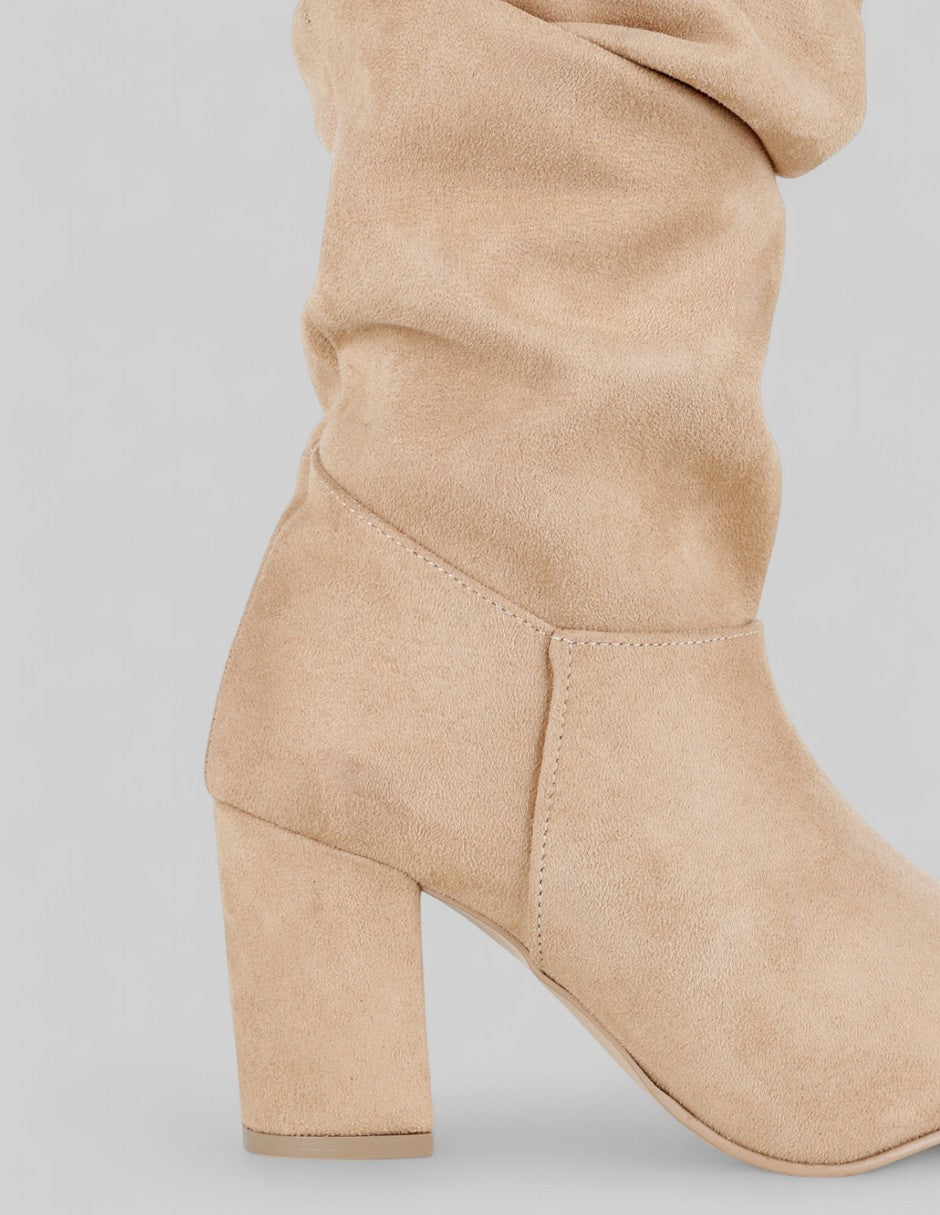 Botas altas Nutty en Gamuza – Beige
