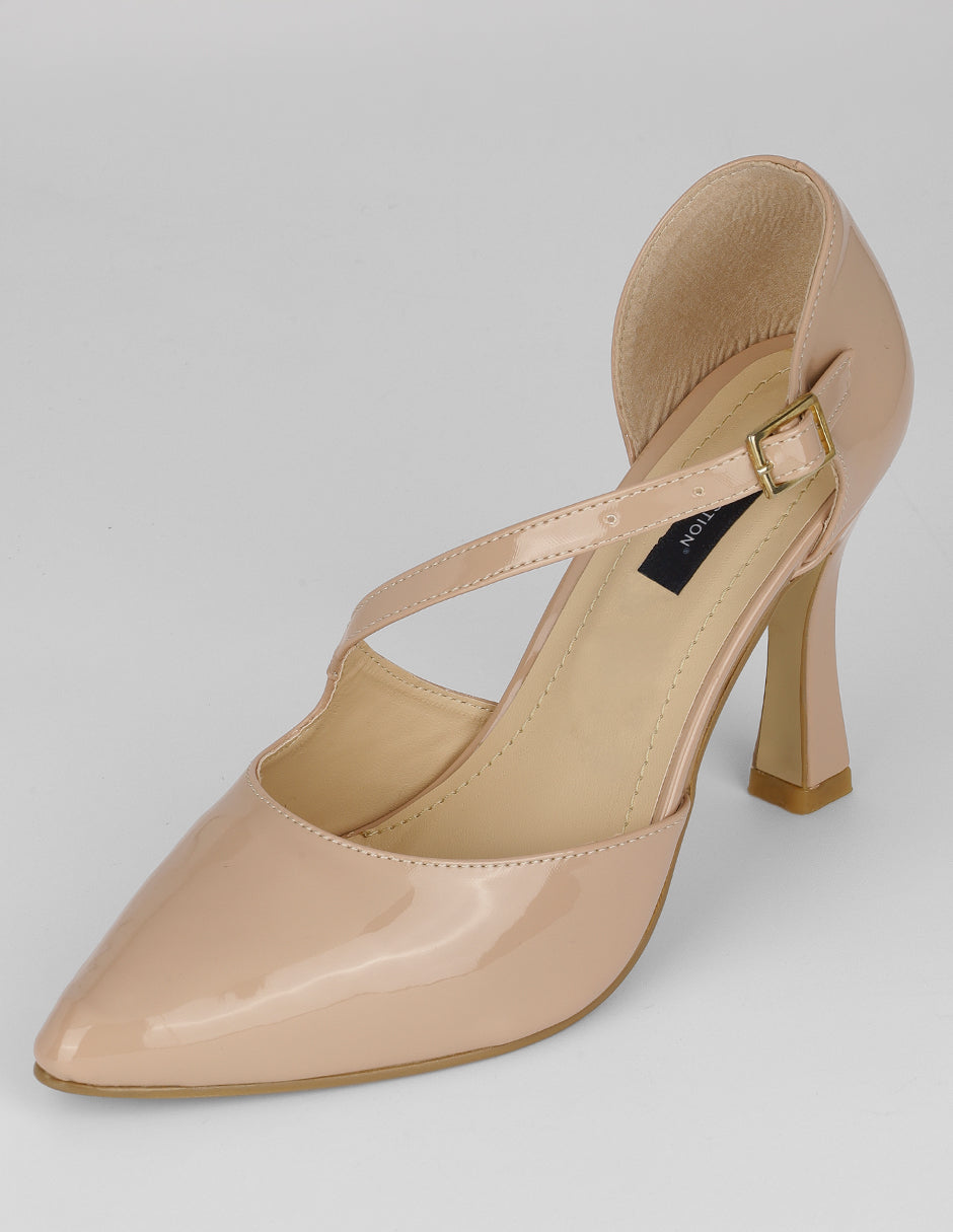 Zapatillas Bianca en Charol – Beige