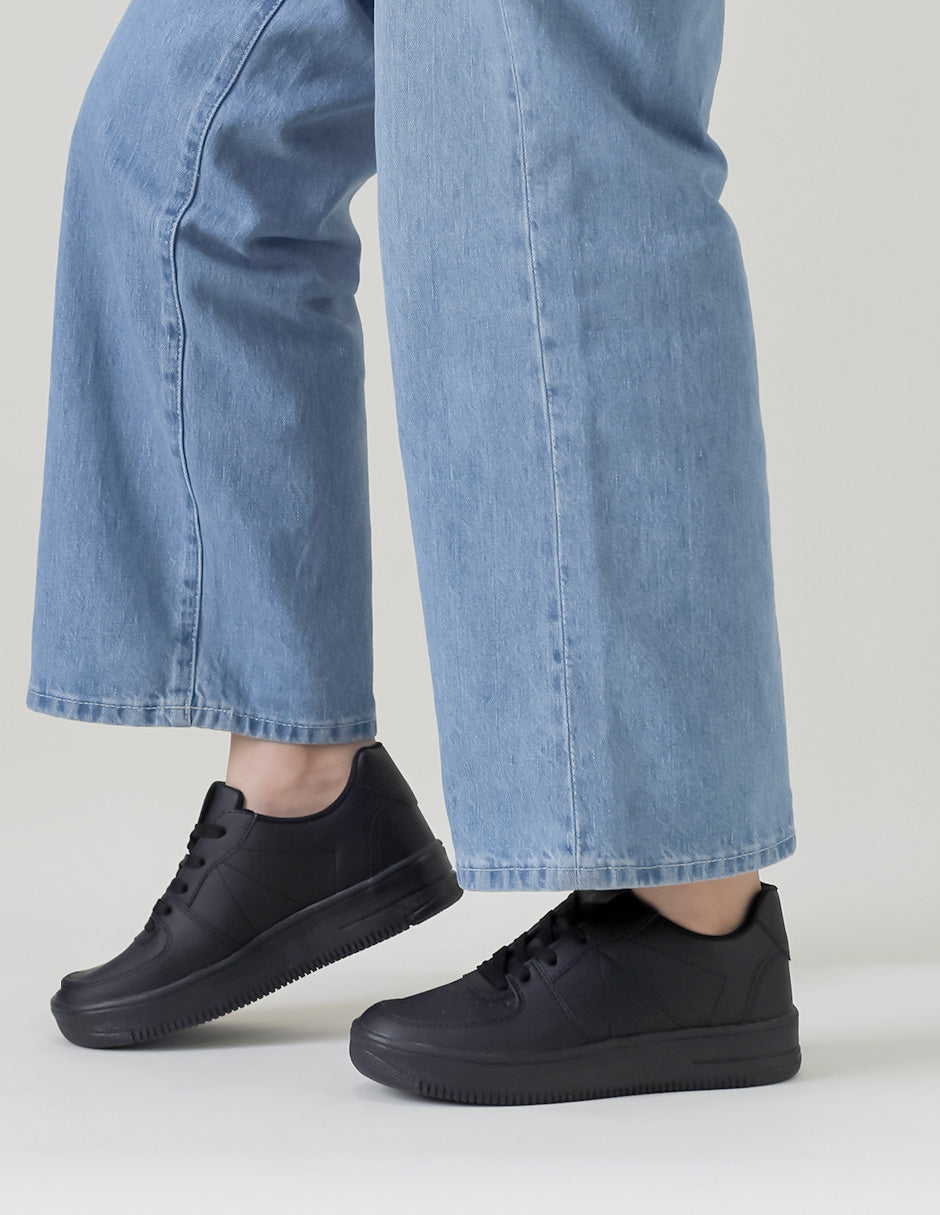 Tenis con cordones High line en Piel vegana – Negro