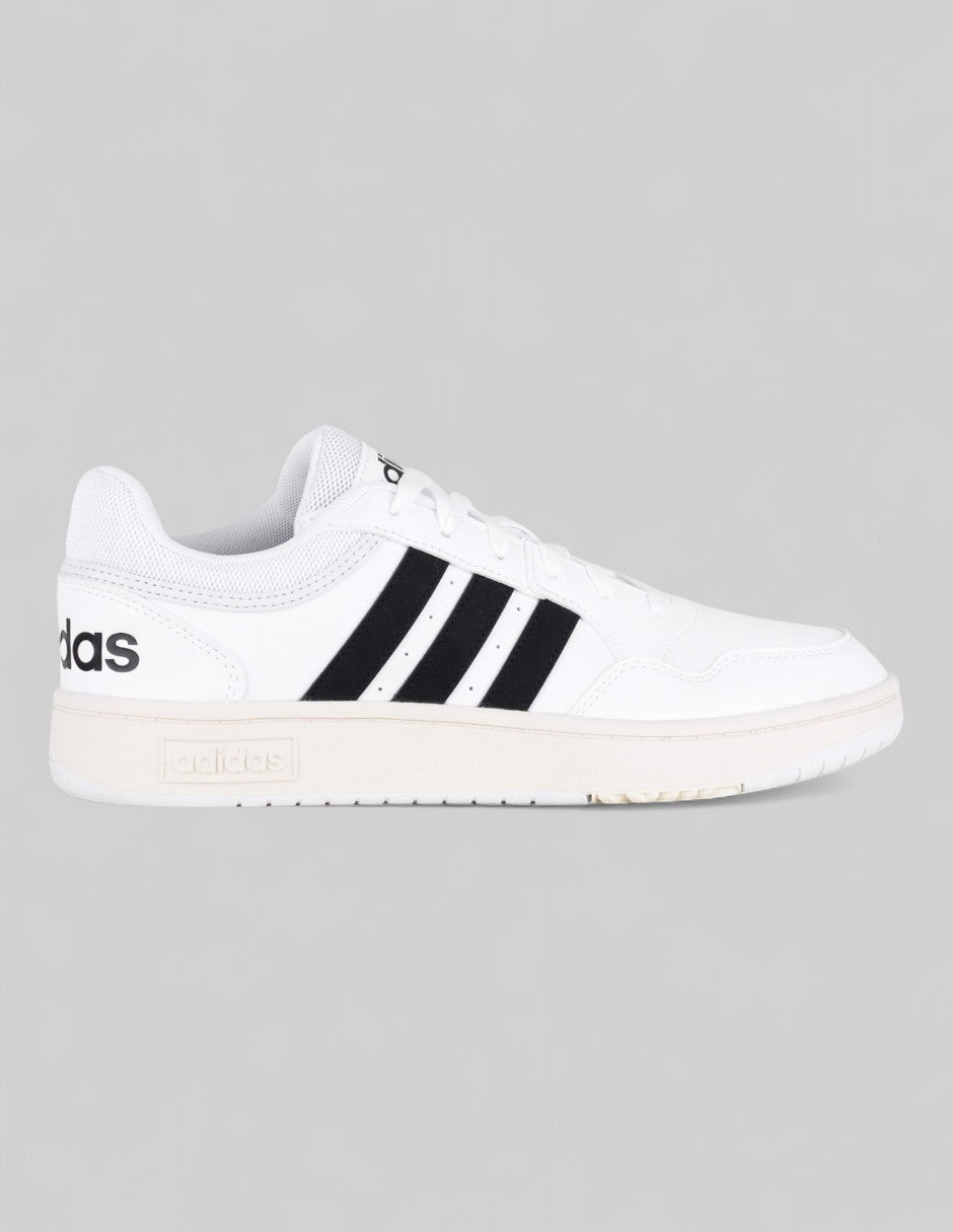 Tenis con cordones  Hoops 3.0 Low  en Piel vegana – Blanco