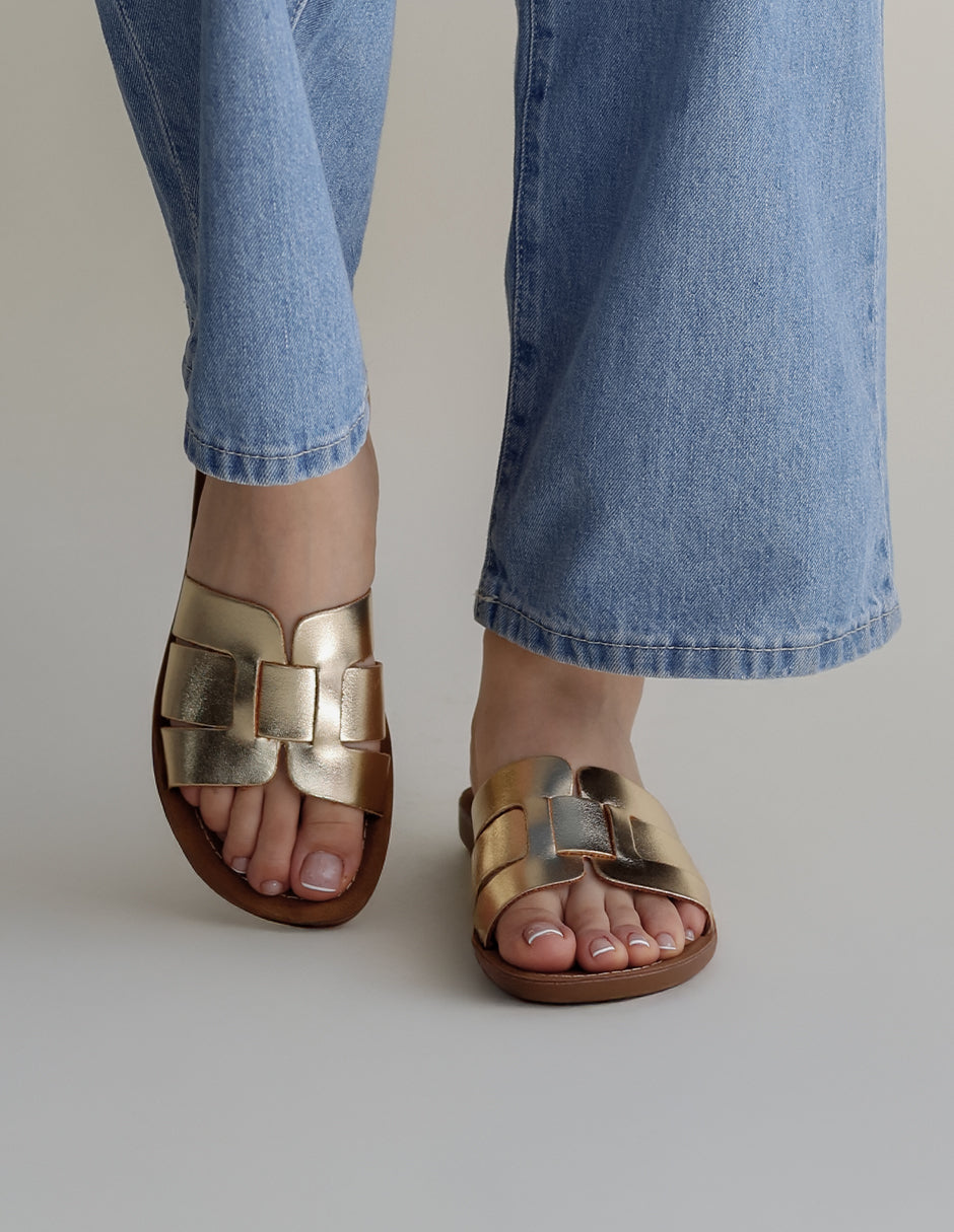 Sandalias de piso Soft en Sintético – Dorado