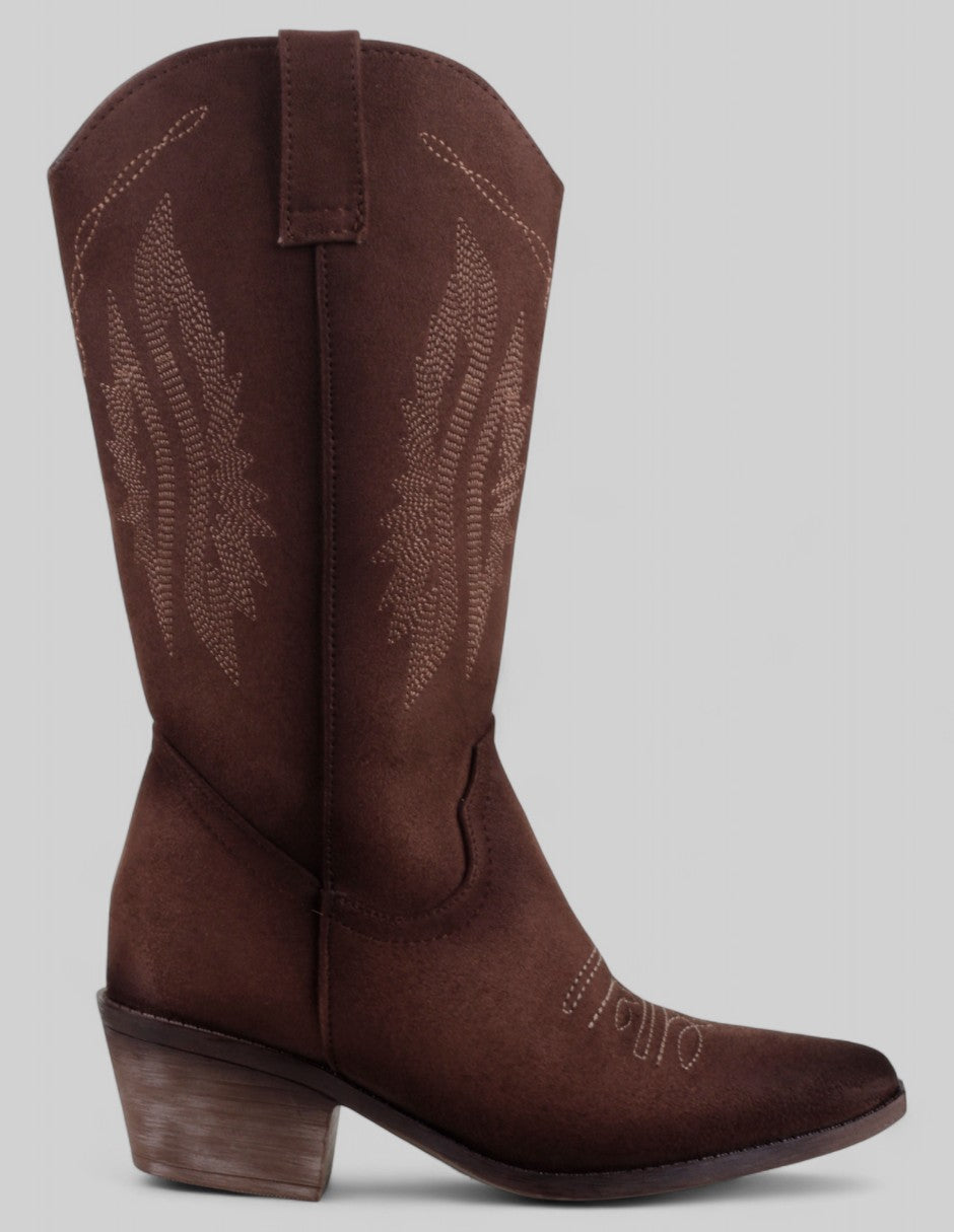 Botas tipo western West en Gamuza sintética – Café