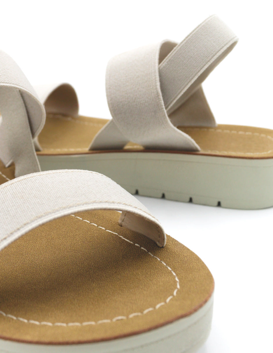 Sandalias de piso  en Piel Vegana - Beige