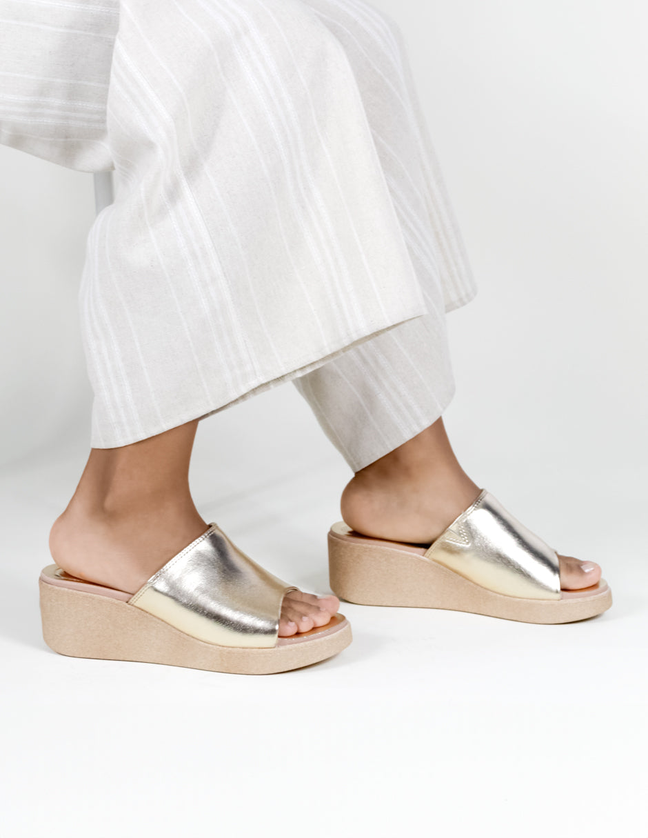 Sandalias con plataforma en Sintético - Oro