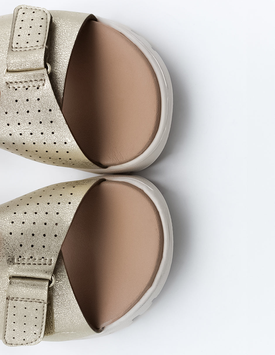 Sandalias de piso  en Piel vegana – Dorado
