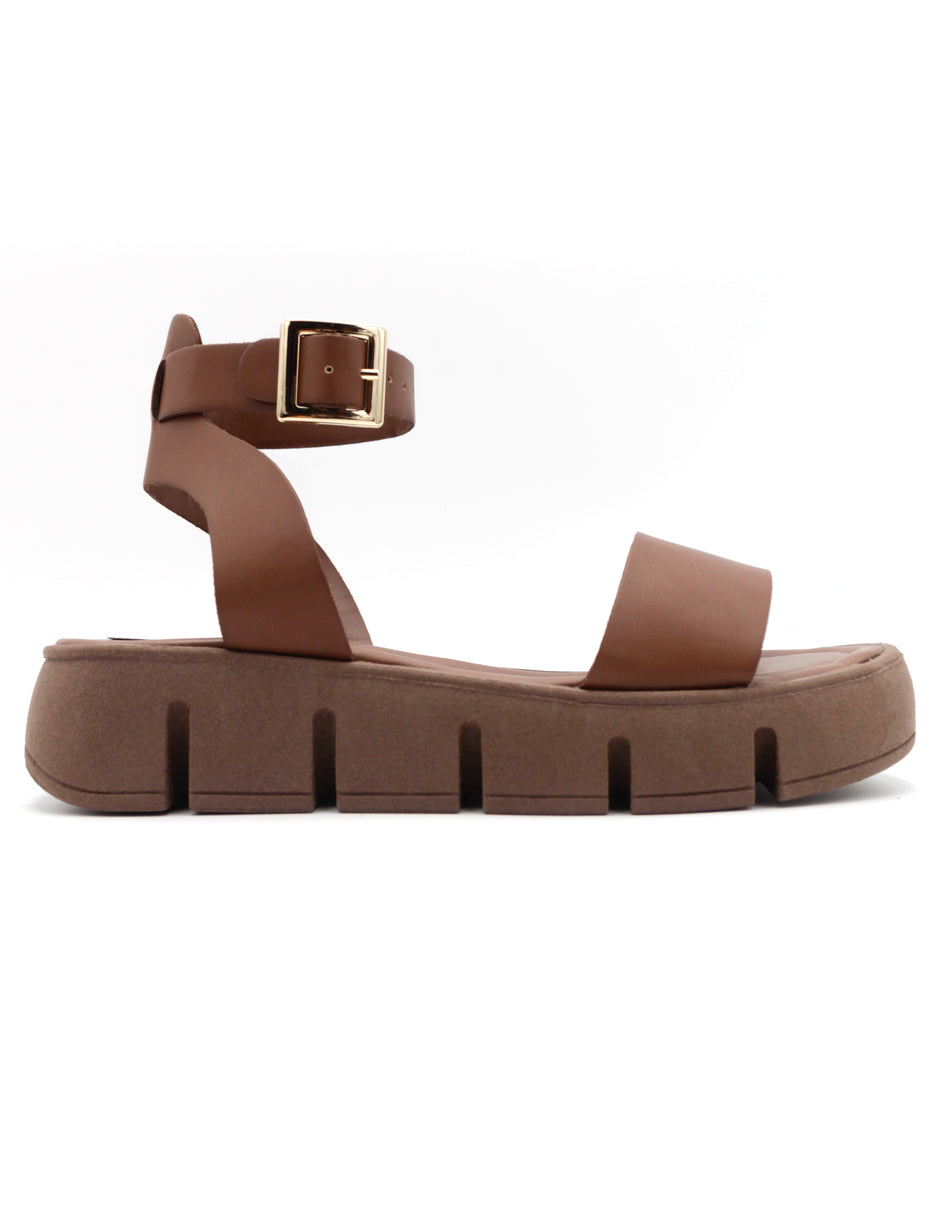Sandalias con plataforma  en Piel vegana – Café