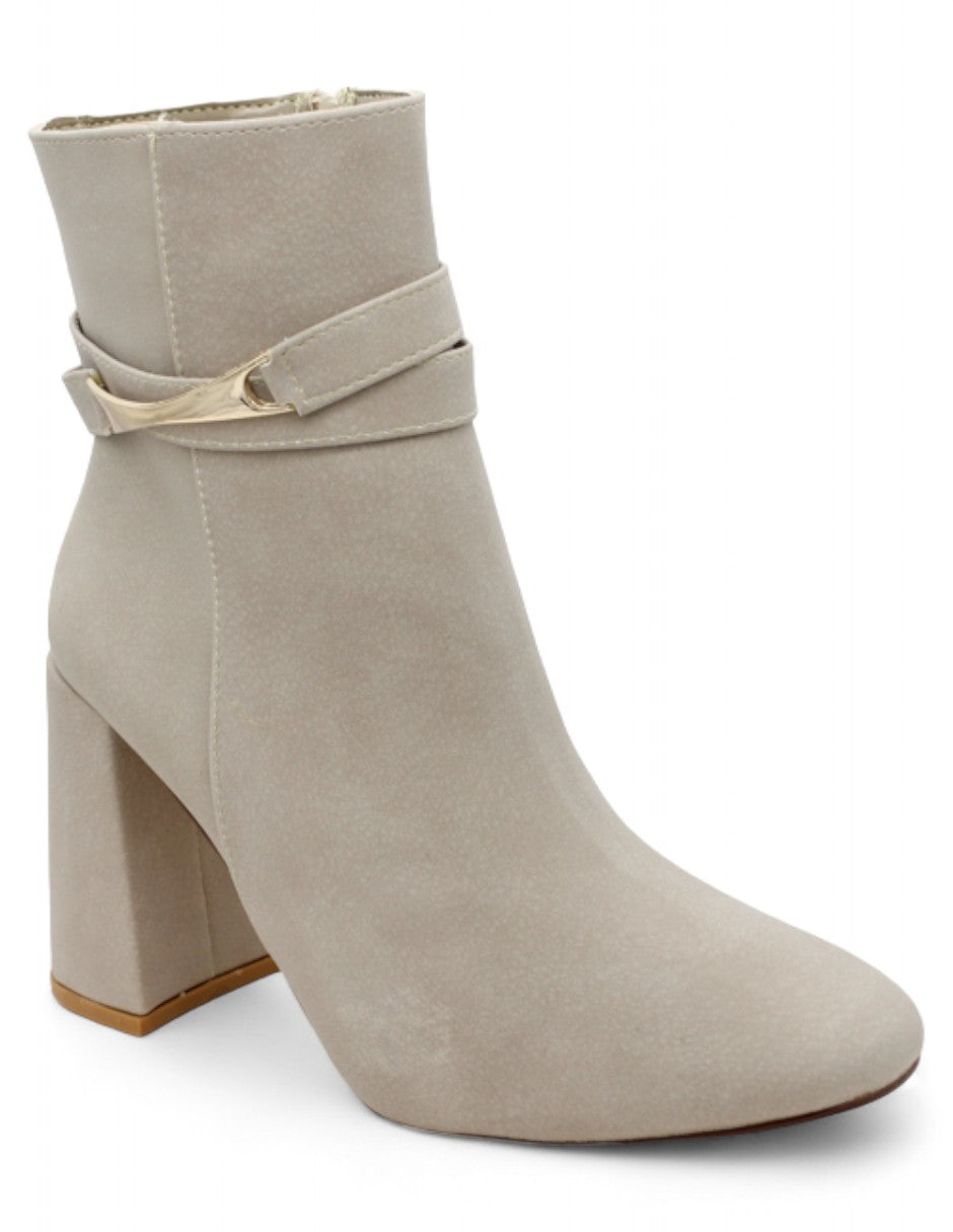 Botín con tacón Exterior Gamuza Color Café Para Mujer De RBCOLLECTION