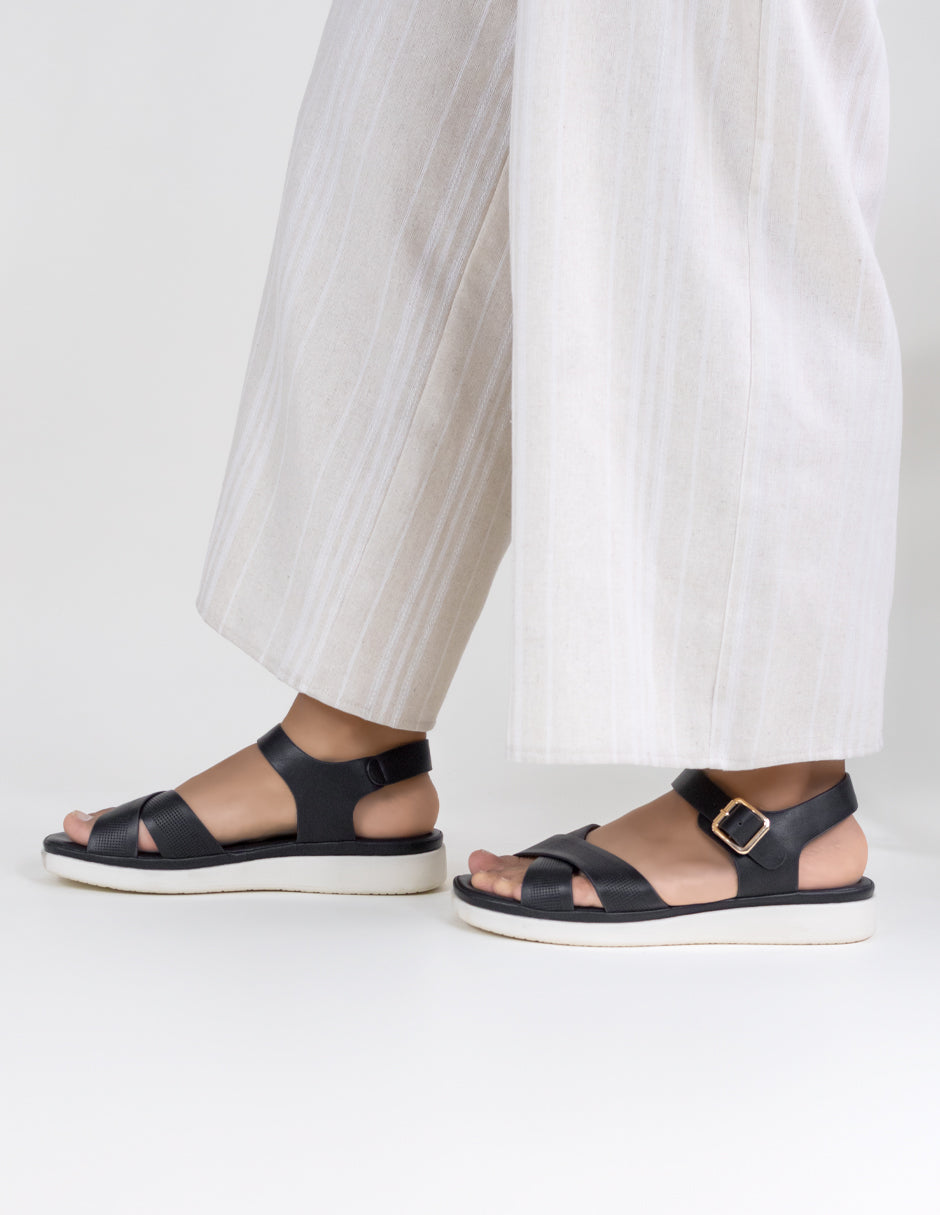Sandalias de piso Hand made en Piel vegana – Negro
